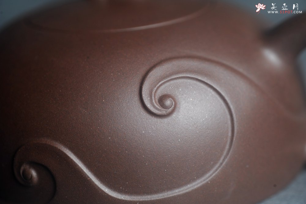 紫砂壶图片：美壶特惠 特好老紫泥半月壶 茶人醉爱 - 美壶网