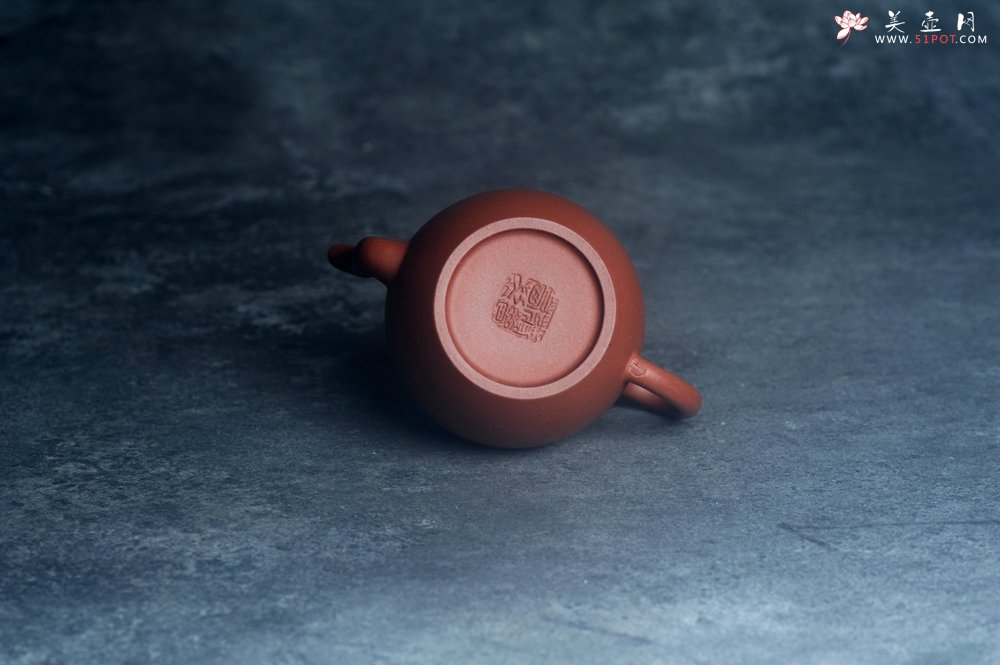 紫砂壶图片：美壶特惠 特好底槽青高灯壶 茶人醉爱 - 美壶网