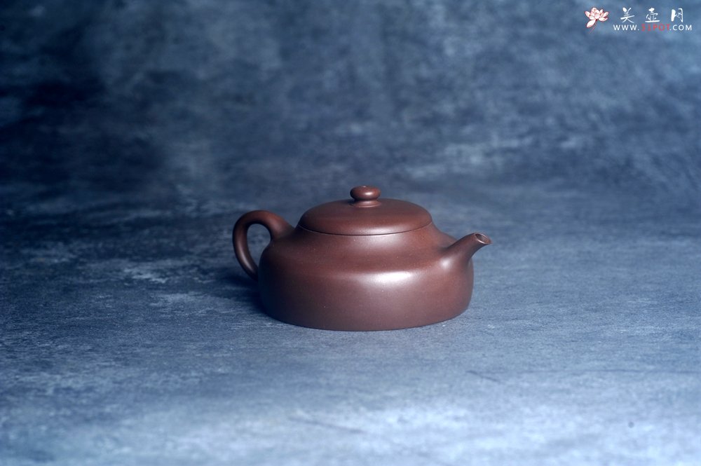 紫砂壶图片：美壶特惠 特好老紫泥君悦壶 茶人醉爱 - 美壶网