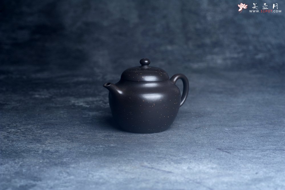 紫砂壶图片：美壶特惠 特好黑泥铺砂莲子壶 茶人醉爱 - 美壶网