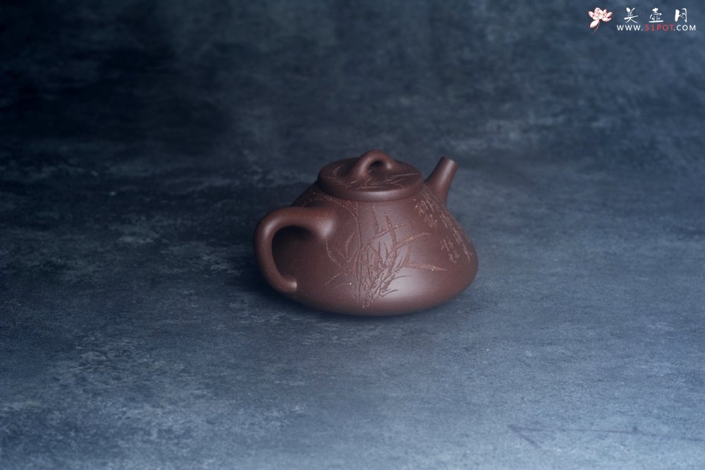 紫砂壶图片：美壶特惠 特好老紫泥子冶石瓢 刻竹特文气 - 美壶网