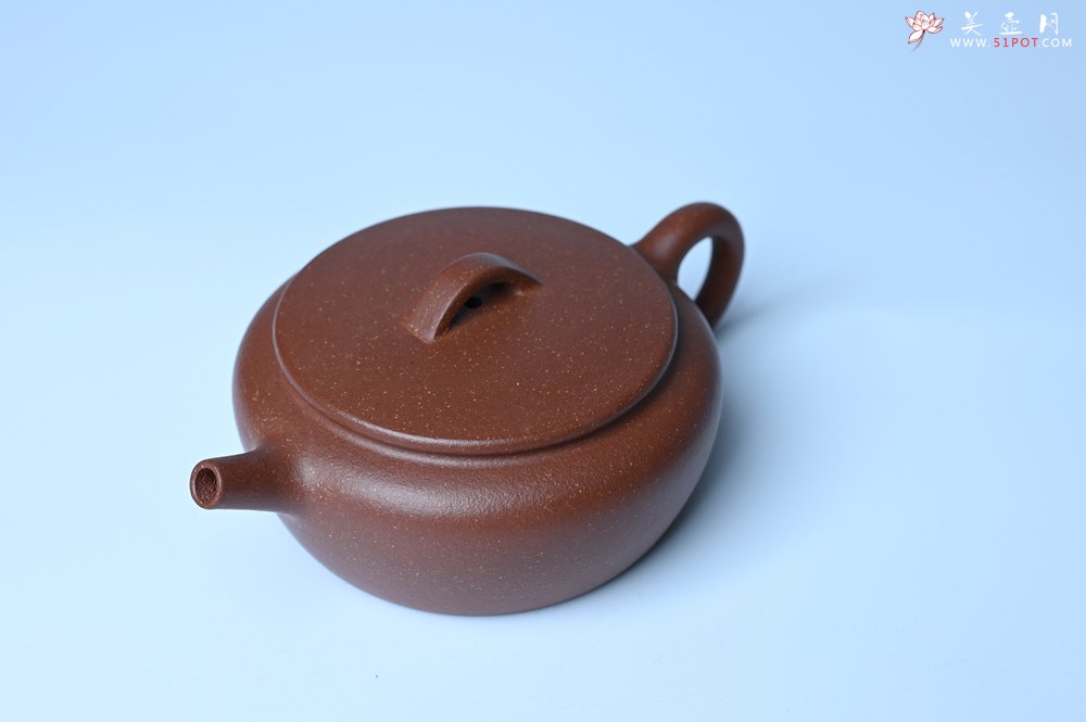 紫砂壶图片：美壶特惠 优质红降坡泥大口玉扁壶 茶人醉爱 - 美壶网