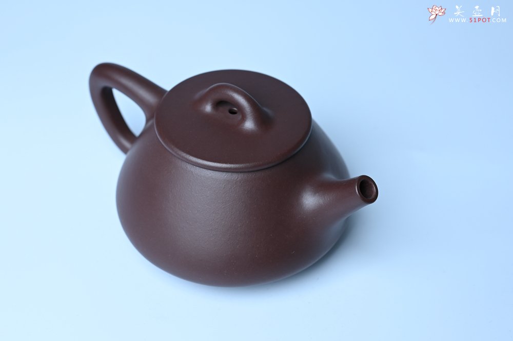 紫砂壶图片：潜力股周小培 特好全手工底槽清平盖石瓢茶壶  壶特好 期待与亲结缘 - 美壶网