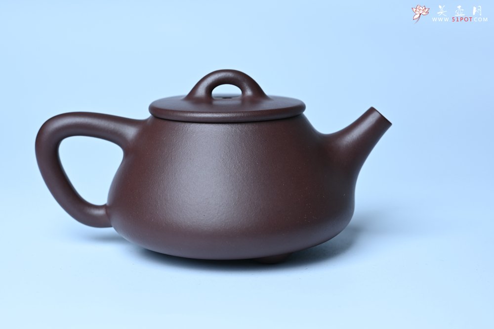 紫砂壶图片：潜力股周小培 特好全手工底槽清平盖石瓢茶壶  壶特好 期待与亲结缘 - 美壶网