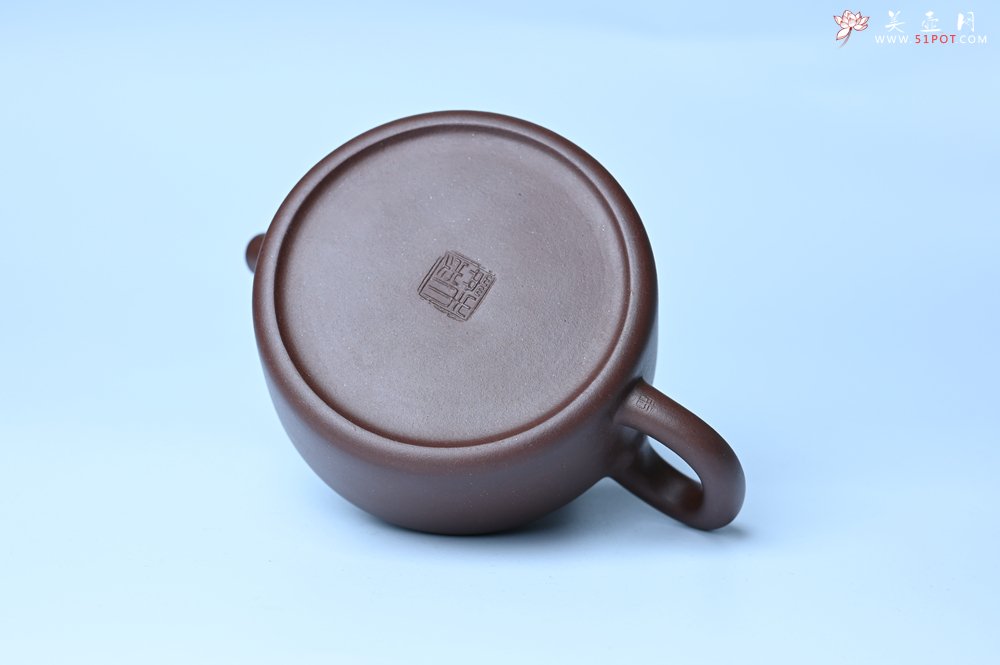 紫砂壶图片：美壶特惠 朱英尘全手工紫砂壶特好底槽青德中壶 茶壶 茶具 单壶 - 美壶网