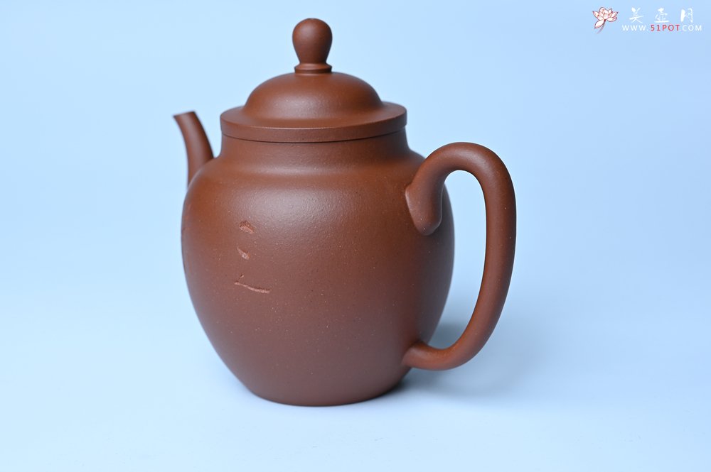 紫砂壶图片：毛国强入室弟子黄云初 特好清水泥高宫灯壶 名家何水法书法“三昧”，刘世涛伯陶刻 - 美壶网