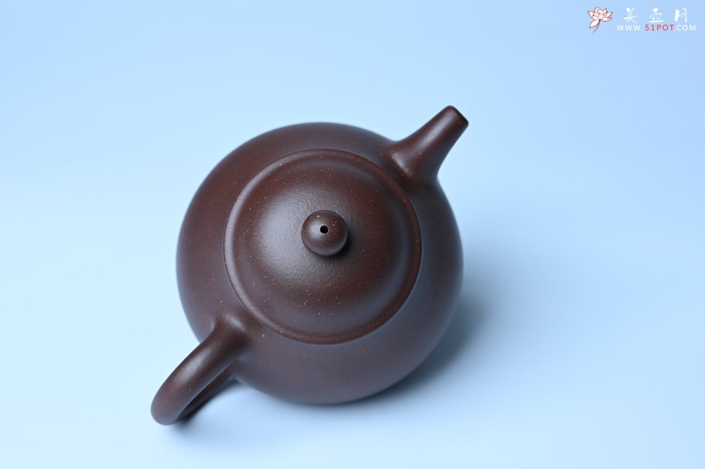 紫砂壶图片：美壶特惠 潜力股王老师 全手工刹凹成型单片拍打老紫泥潘壶 - 美壶网