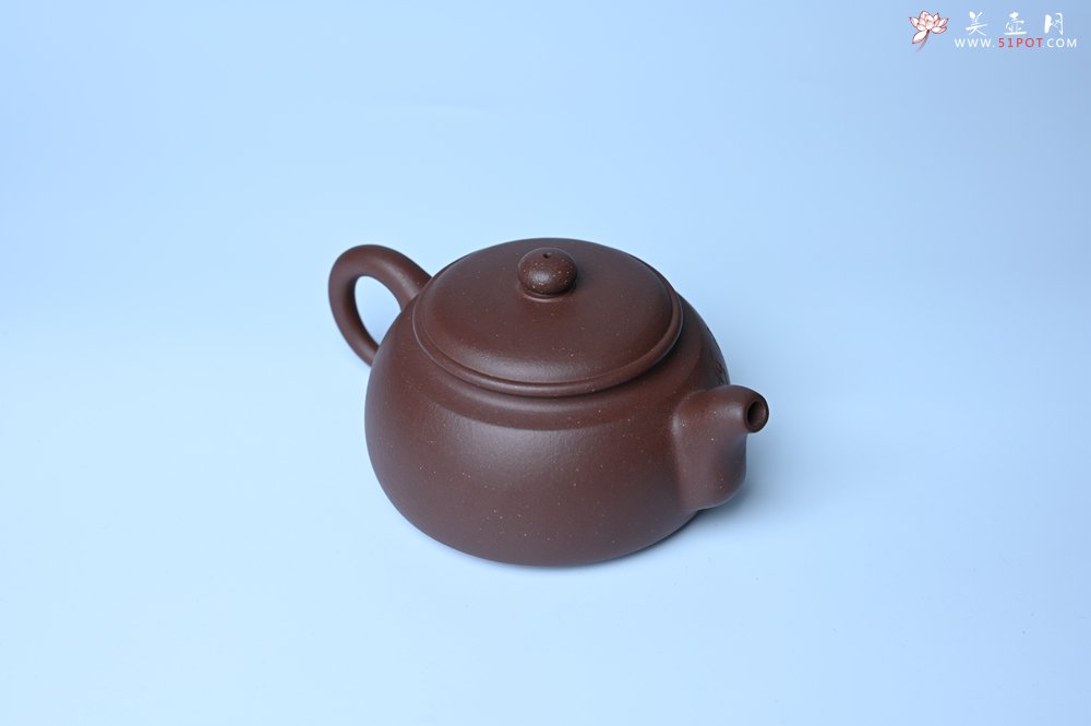 紫砂壶图片：毛国强入室弟子黄云初 特好老紫泥福圆壶 名家何水法书法“离幻即空” 刘世涛伯陶刻 - 美壶网