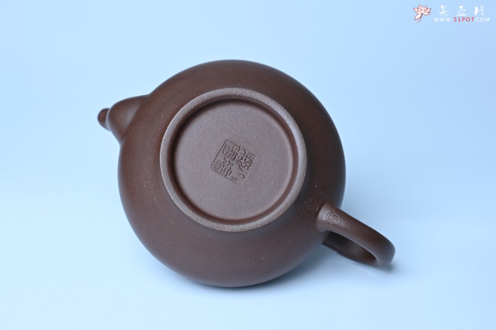 紫砂壶图片：潜力股周小培老师 特好紫泥 全手工上新桥壶 好壶期待与您结缘 - 美壶网