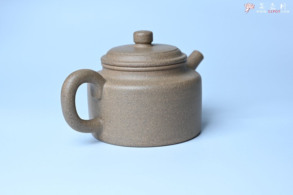 紫砂壶图片：高温油润黄龙山本山老段泥 全手工德中壶 做工特好 - 美壶网