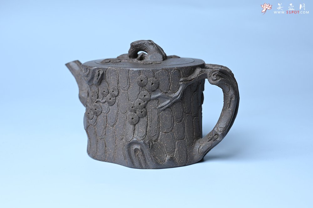 紫砂壶图片：美壶特惠 精致青段泥全松皮 全手工松桩壶 肌理丰富 特文气 - 美壶网