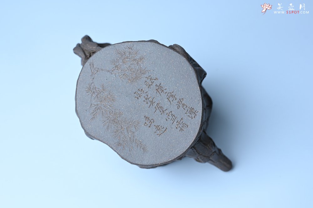 紫砂壶图片：美壶特惠 精致青段泥全松皮 全手工松桩壶 肌理丰富 特文气 - 美壶网