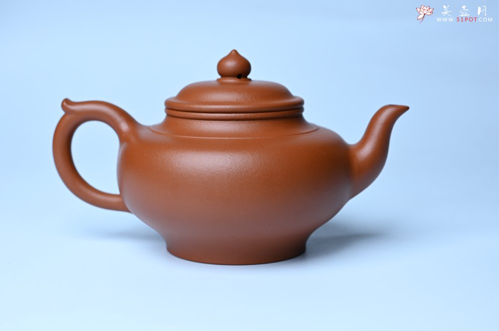 紫砂壶图片：潜力股周小培全手工演绎朱泥笑樱壶 中品难度大 - 美壶网
