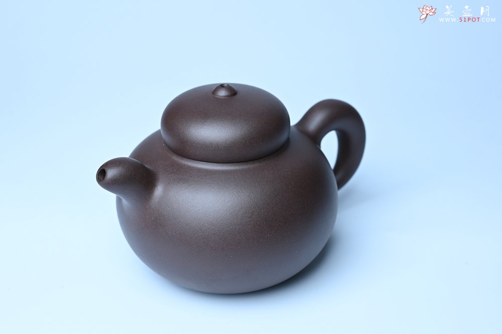 紫砂壶图片：美壶特惠 精致优质黑星土道洪风格德福壶 茶人醉爱 - 美壶网