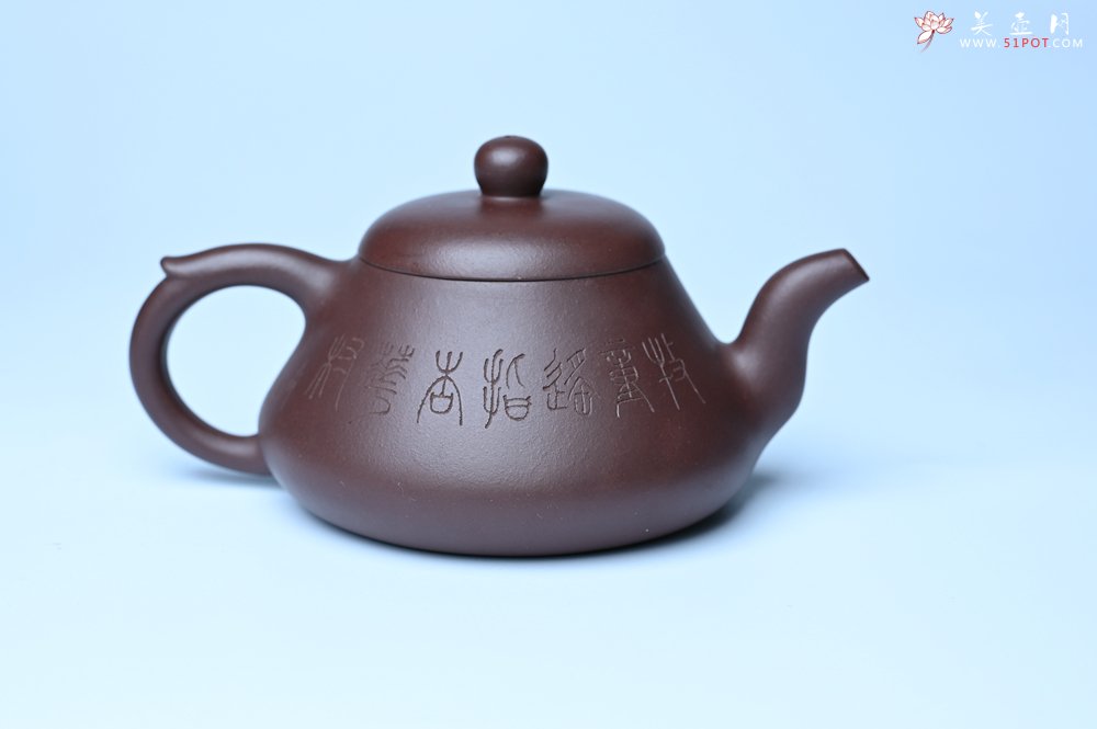 紫砂壶图片：潜力股周小培老师全手工底槽青缘德壶（借问酒家何处有）牧童遥指杏花村 期待与您结缘 - 美壶网
