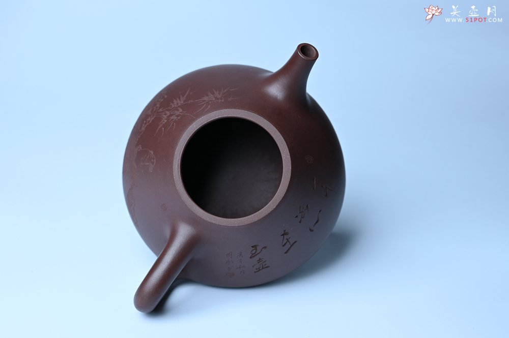 紫砂壶图片：潜力股周小培 特好全手工底槽清子冶石瓢 助工装饰 一片冰心在玉壶 特文气 - 美壶网