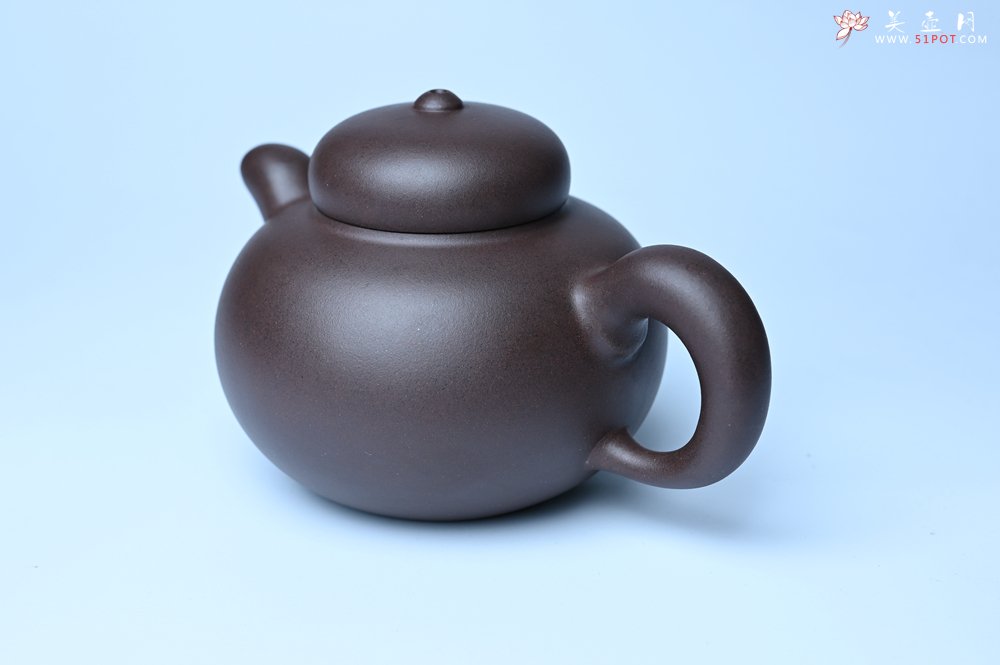 紫砂壶图片：美壶特惠 精致优质黑星土道洪风格德福壶 茶人醉爱 - 美壶网