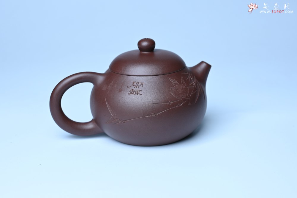 紫砂壶图片：油润底曹青 全手工文旦茶壶 细写茶经煮香雪 闲趣图 特文气 期待与亲结缘 - 美壶网