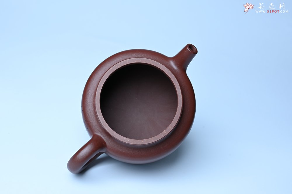 紫砂壶图片：油润黄龙山4号深井红皮龙 全手工德中壶 做工特好 装饰清供图 特文气 - 美壶网