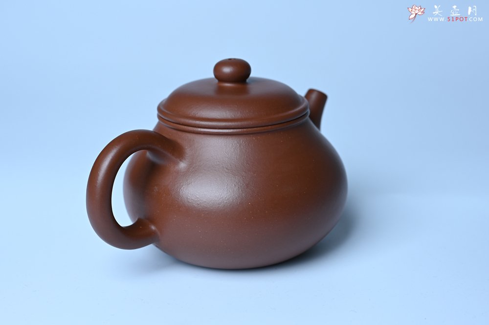 紫砂壶图片：潜力股周小培老师 优质清水泥 全手工容天壶 好壶期待与您结缘 - 美壶网