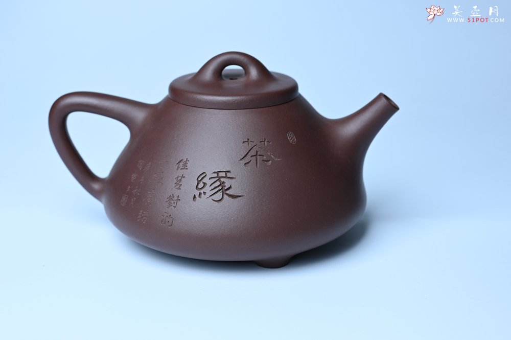 紫砂壶图片：潜力股周小培 特好全手工底槽清子冶石瓢 助工装饰品茶玩壶图 特文气 - 美壶网