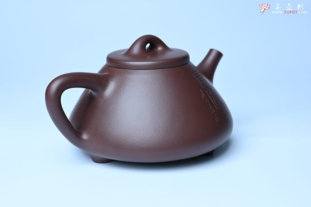 紫砂壶图片：特油润底曹青 全手工子冶石瓢 助工装饰菩萨坐骑瑞兽 - 美壶网