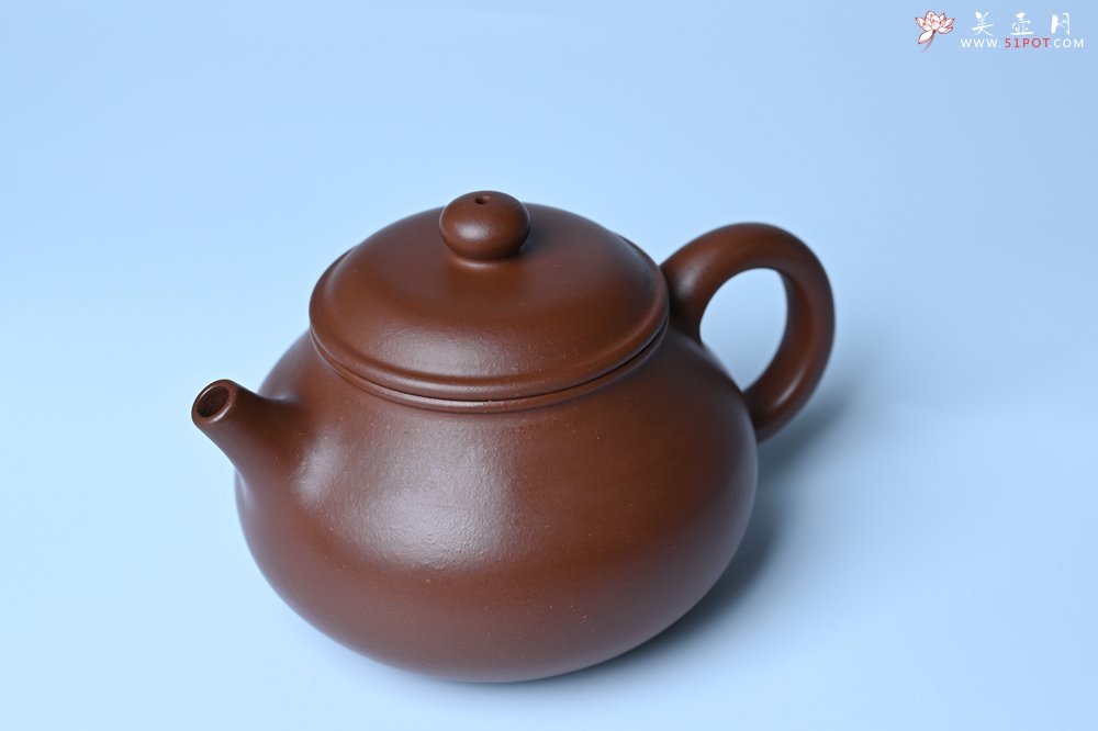 紫砂壶图片：潜力股周小培老师 优质清水泥 全手工容天壶 好壶期待与您结缘 - 美壶网