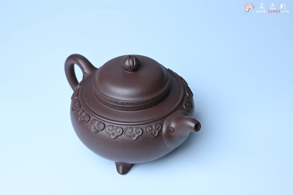 紫砂壶图片：美壶特惠 精致紫泥云肩如意壶 茶人醉爱 - 美壶网