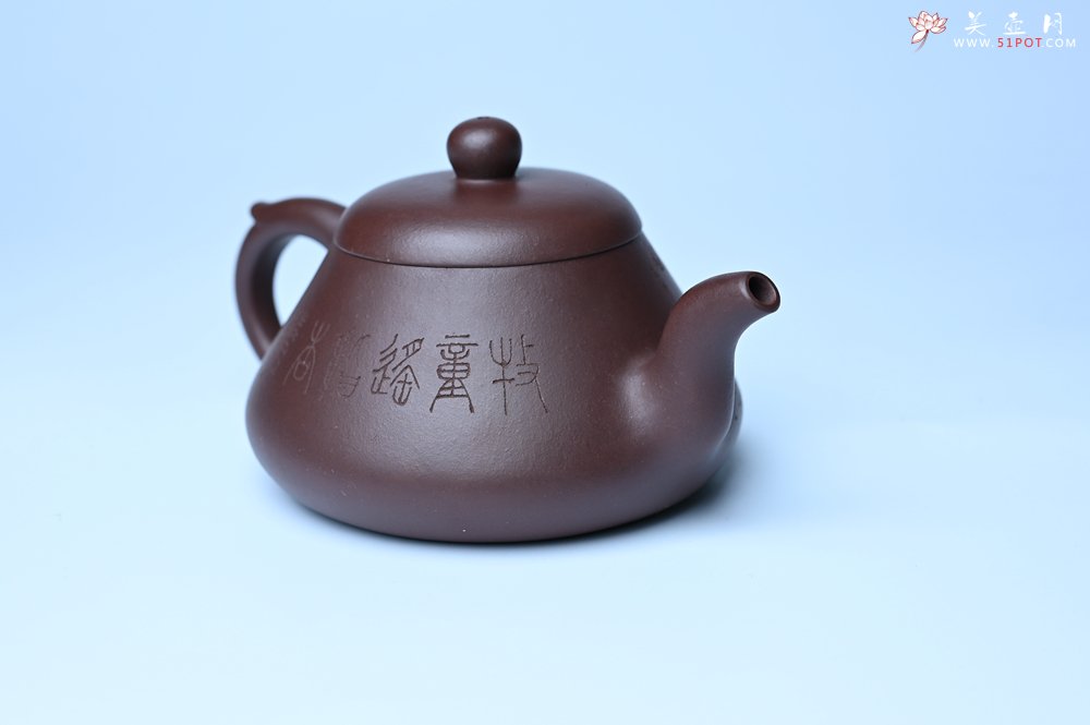 紫砂壶图片：潜力股周小培老师全手工底槽青缘德壶（借问酒家何处有）牧童遥指杏花村 期待与您结缘 - 美壶网