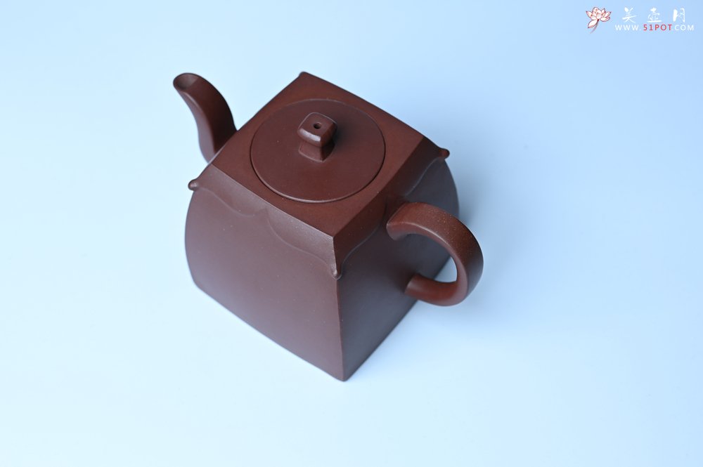 紫砂壶图片：美壶特惠 精致四方圆口壶 造型新颖 - 美壶网