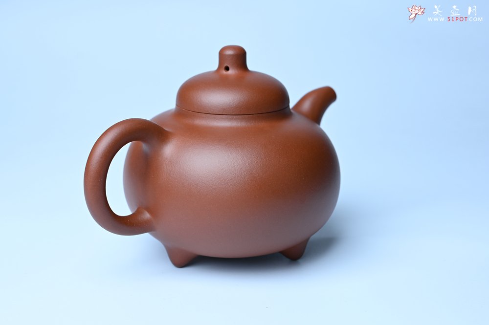 紫砂壶图片：潜力股周小培老师 老师家藏黄龙山一号井小红泥 全手工乳鼎壶 - 美壶网