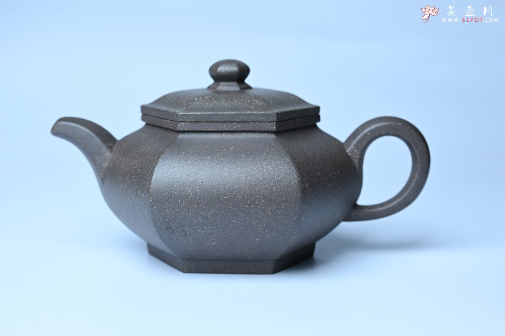 紫砂壶图片：实力派张海艳全手工油润青灰段泥藏六方壶 线面挺快 大气 - 美壶网