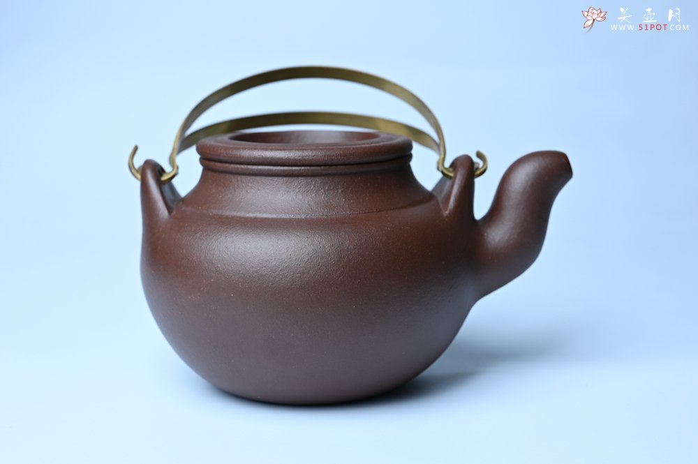 紫砂壶图片：美壶特惠 手工手制精致老紫泥提梁壶 茶人醉爱 - 美壶网