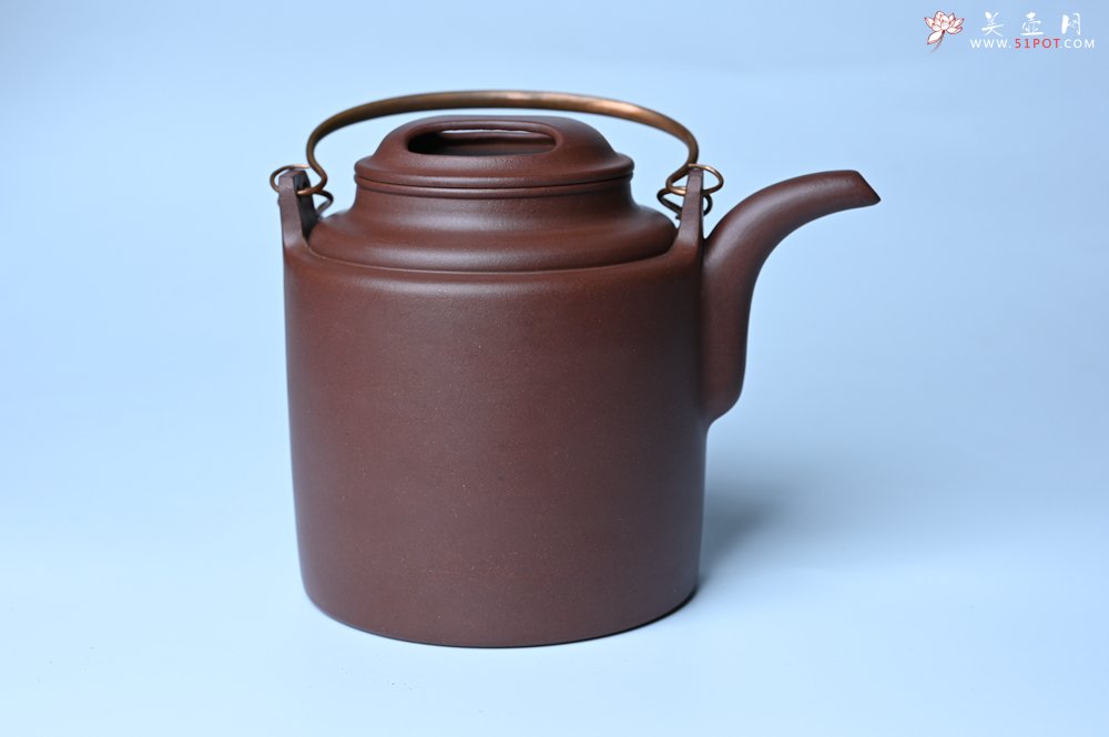 紫砂壶图片：实力派工艺师吕旭莹全手工演绎洋桶壶 大品难度大 资深壶友看过来 - 美壶网