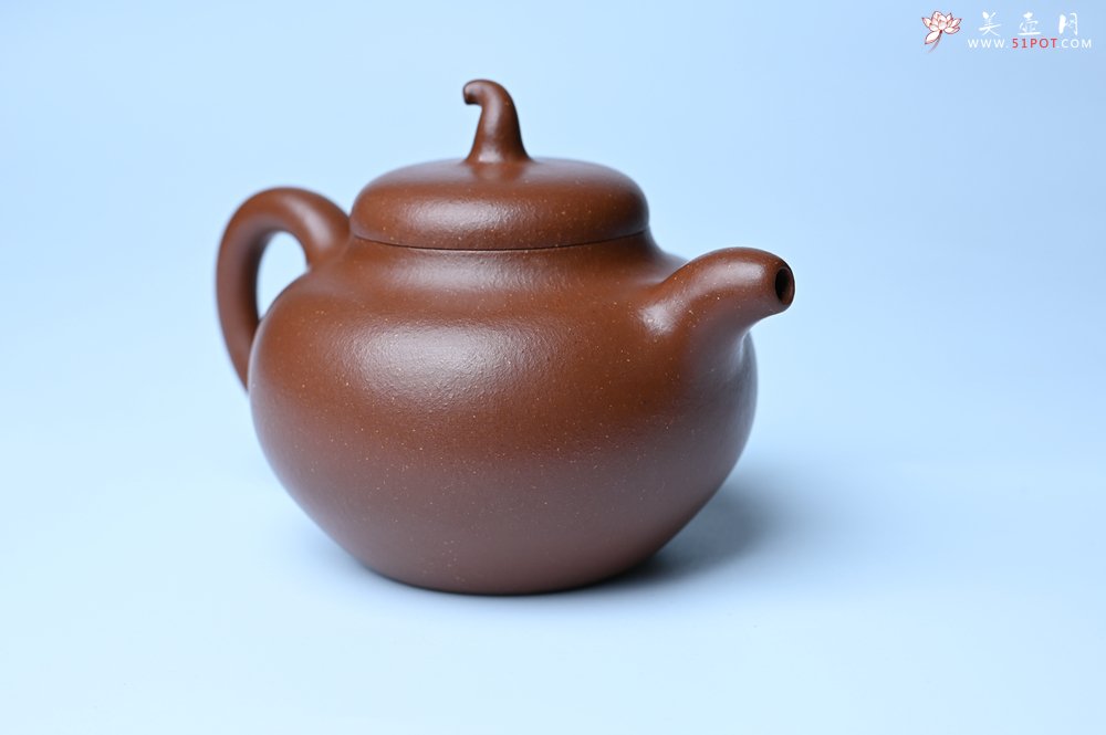 紫砂壶图片：潜力股周小培老师 油润降坡泥全手工茄瓜壶 - 美壶网
