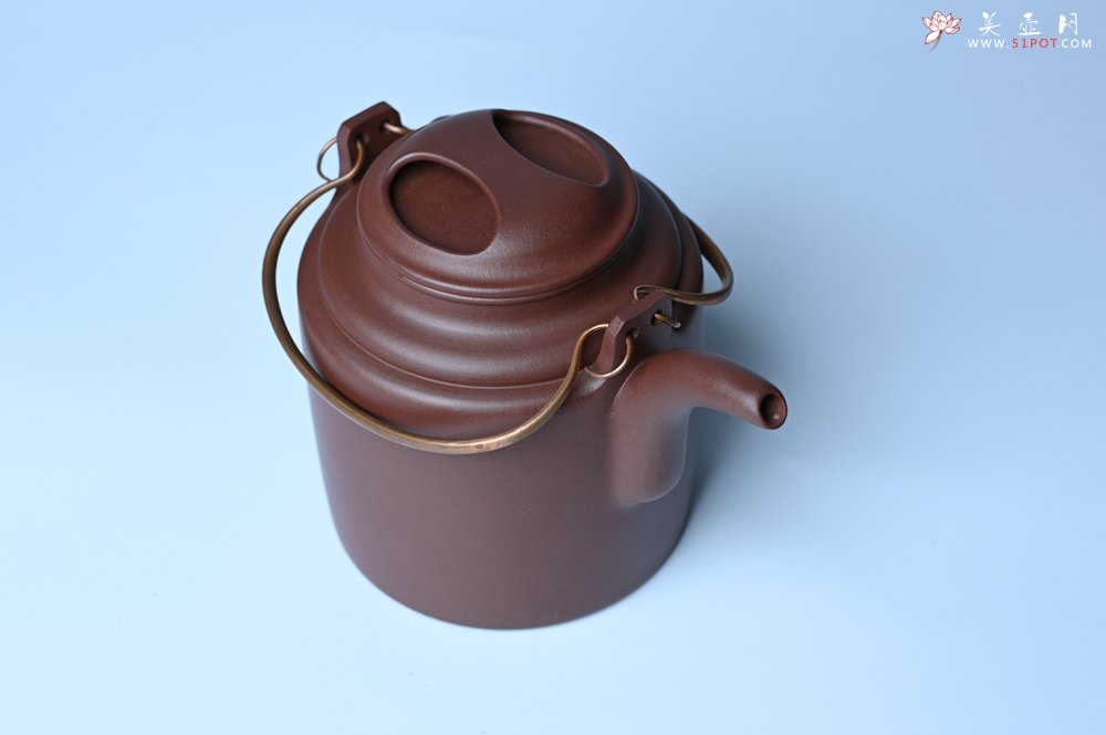 紫砂壶图片：实力派工艺师吕旭莹全手工演绎洋桶壶 大品难度大 资深壶友看过来 - 美壶网
