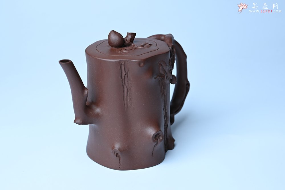 紫砂壶图片：潜力股赵老师 全手工秀雅桃桩 肌理自然生动 - 美壶网