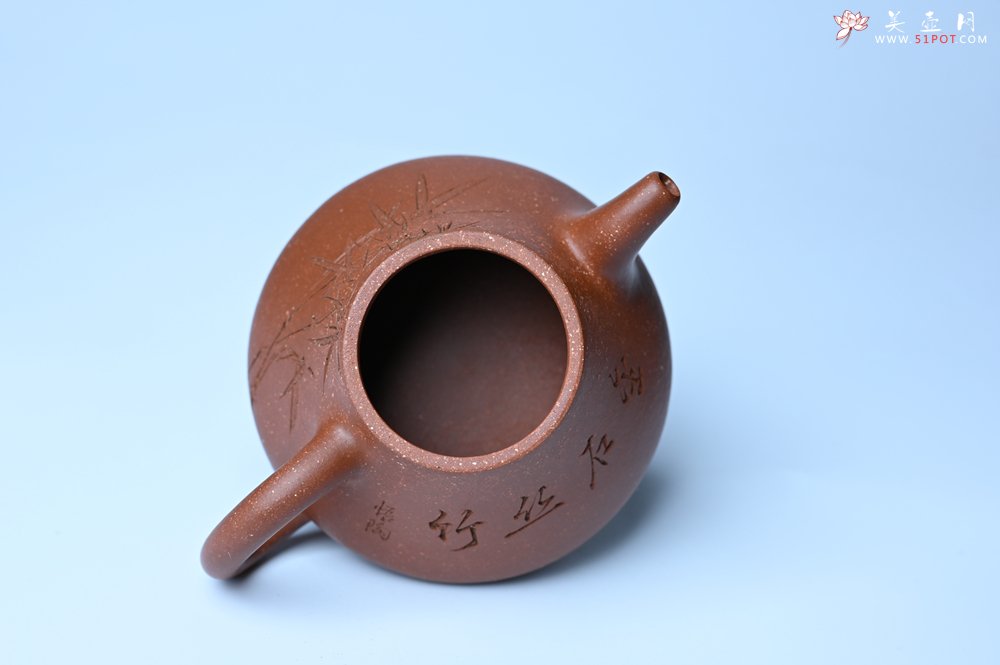 紫砂壶图片：美壶特惠 潜力股王老师 全手工拍打成型茄瓢壶 装饰居不可无竹 特文气 - 美壶网