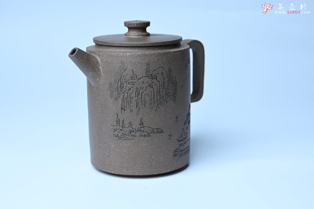 紫砂壶图片：美壶特惠 蠡墅大水潭深井老天青泥 精致圆础壶 装饰山水 茶人醉爱 - 美壶网