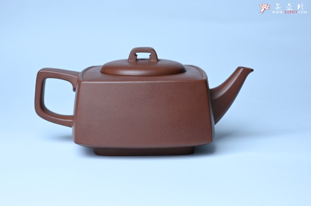 紫砂壶图片：实力派张海艳全手工精工砂四方壶 做工一流 - 美壶网