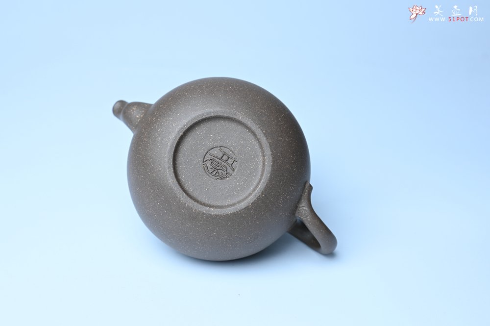 紫砂壶图片：美壶特惠 精致青段大肚茄子壶 茶人醉爱 - 美壶网