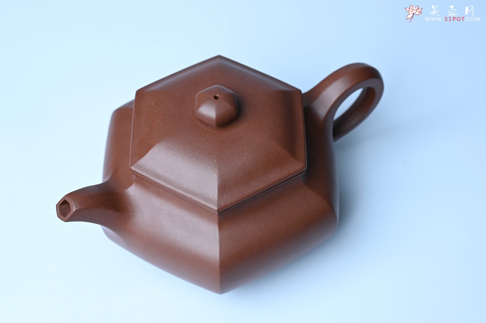 紫砂壶图片：实力派张海艳全手工精工六方仿古壶 气势磅礴 线面挺括平正 - 美壶网