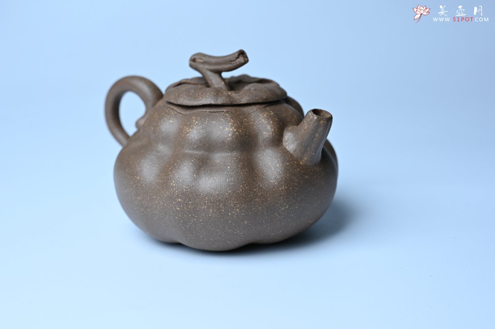 紫砂壶图片：美壶特惠 精致卡盖全手工老青段仿生小花货柿子壶 茶人醉爱 - 美壶网