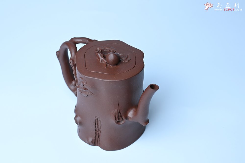 紫砂壶图片：潜力股赵老师 全手工秀雅桃桩 肌理自然生动 - 美壶网