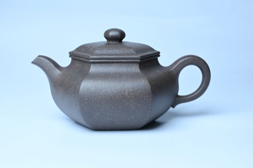 张海艳紫砂壶 实力派张海艳全手工精工老青灰泥六方仿古壶 气势磅礴 线面挺括平正 青灰泥