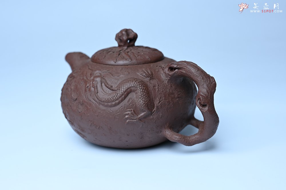 紫砂壶图片：潜力股赵老师实力演绎全手工龙供春壶 肌理细腻逼真 - 美壶网