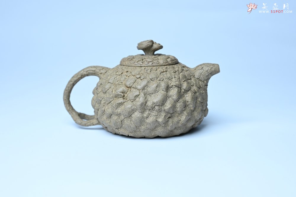 紫砂壶图片：美壶特惠 全手工老青段供春壶 肌理有老树瘿的感觉 灰常赞 - 美壶网
