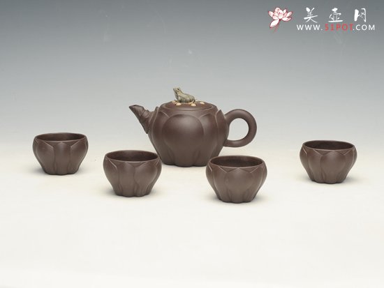 紫砂壶图片：青蛙莲子套壶   容量：180cc - 美壶网