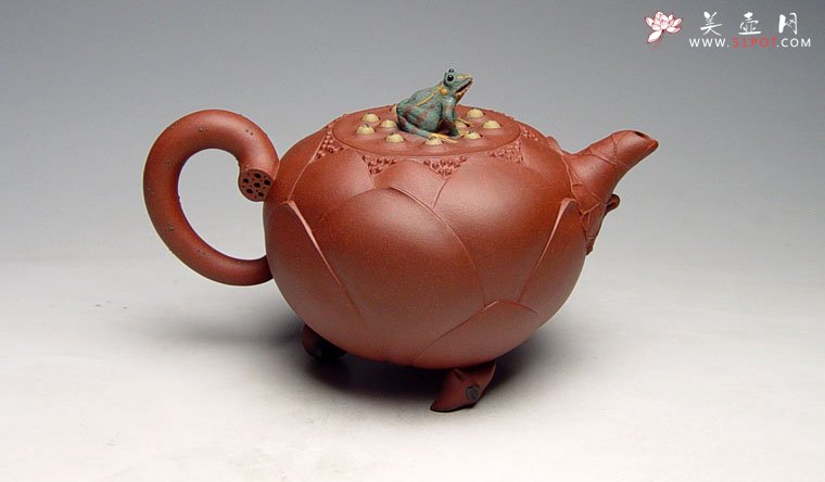 紫砂壶图片：荷花青蛙壶 - 美壶网