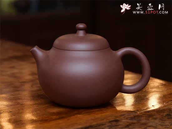 紫砂壶图片：逸泉壶3000元 - 美壶网